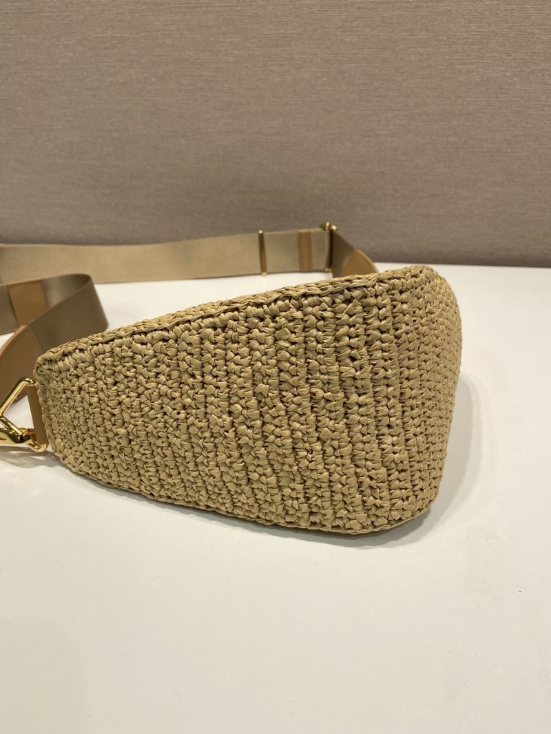 Pra*a triangle pouch